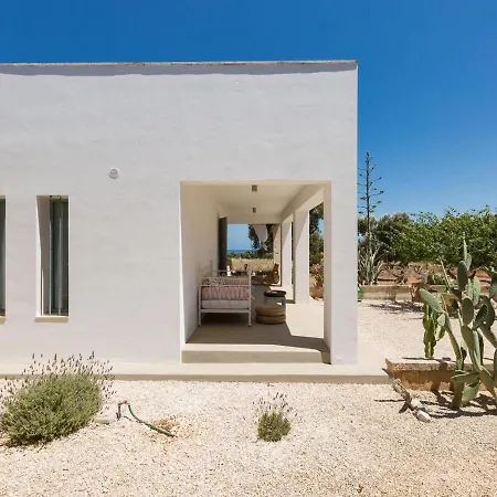 别墅 Sleeps 8 With Pool And Air Con Serranova